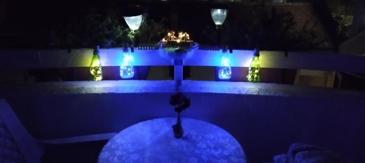 אוהריד Central Lakeside Apartment מראה חיצוני תמונה
